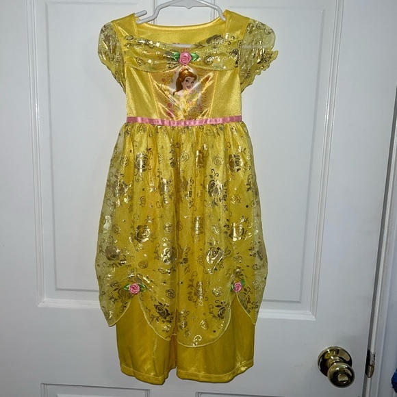 Disney princess girls pajamas. Belle. Size 3T